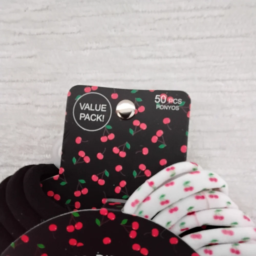 LUX 50 Pk Wreath Of Non Damaging Hair Ties 5 Colors